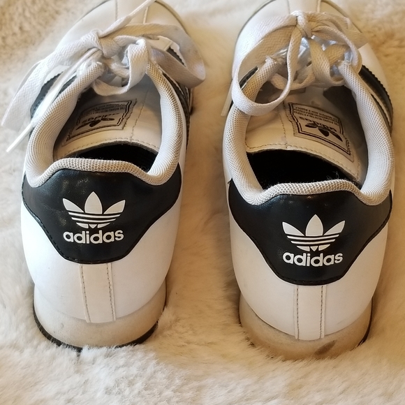 Adidas shoes - Picture 3 of 11